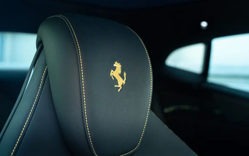 Ferrari Purosangue * ATELIER * FULL CARBON * MASSAGE * FULL *  - 151452