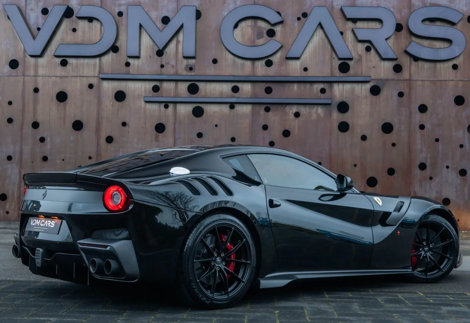 Ferrari F12 TDF * 1/799 * ONLY 513 KM * MATT CARBON * 1 OWNER *  - 124608