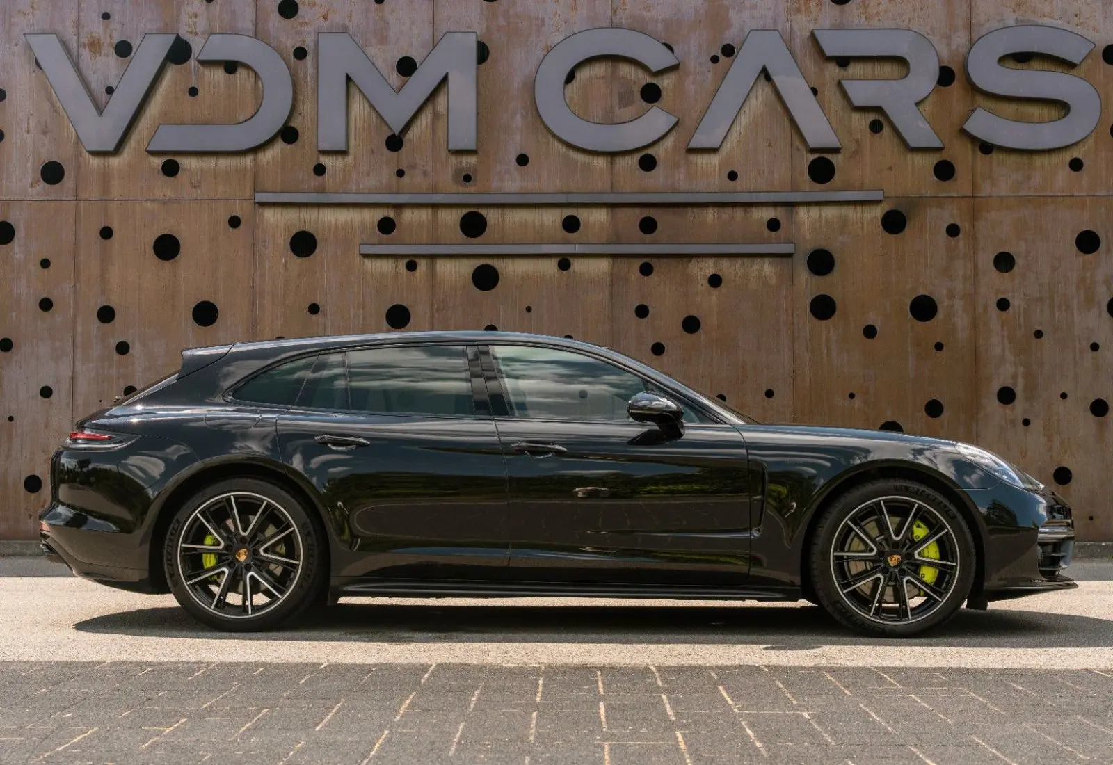Porsche Panamera Sport Turismo 4 E-Hybrid * SPORTPAKET * CH - 150477