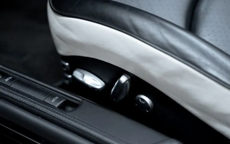 Porsche 911 Speedster * 1of356 * Memory * BOSE * PCCB * SportChro - 132890