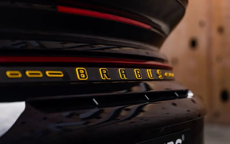 Porsche 911 BRABUS ROCKET R * 1 OF 25 * 900HP * CARBON * LIFT *  - 174575