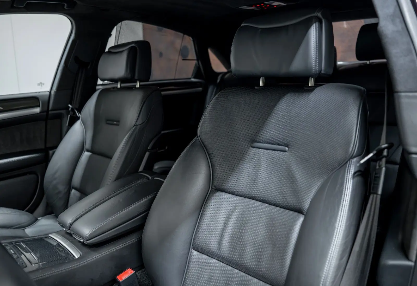 Audi S8 5.2 quattro * MASSAGE * LUFTFEDERUNG * CARBON *  - 132967