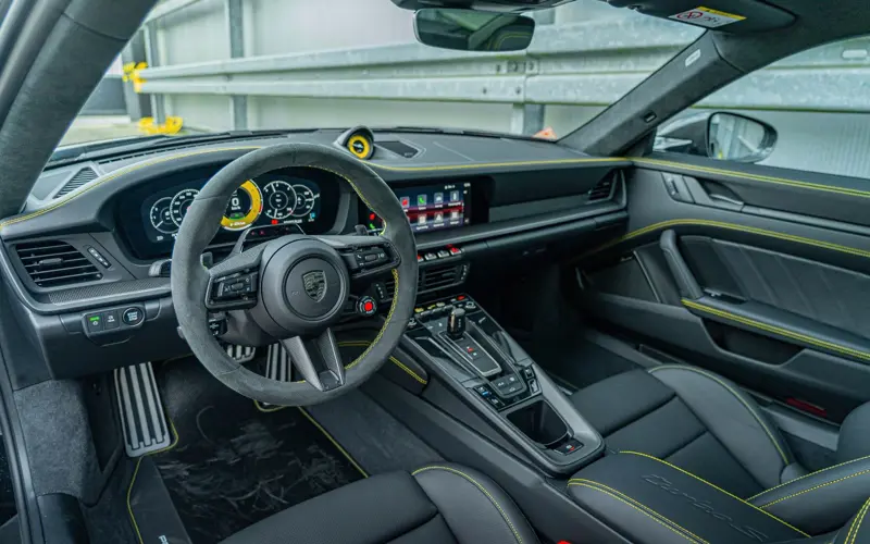 Porsche 911 Turbo S * 992.2 * MY26 * SPORTDES * CARBON EXTERIOR - 146815