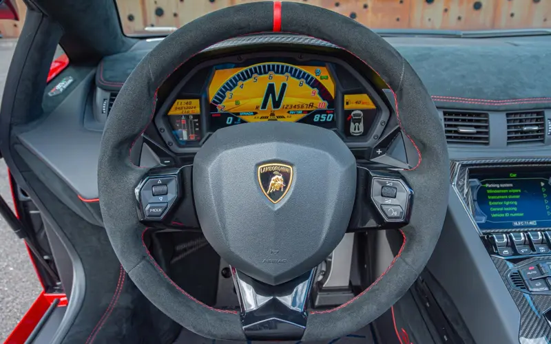 Lamborghini Aventador SV Roadster * ONLY 1.650 KM * 1 OF 500 *  - 125222