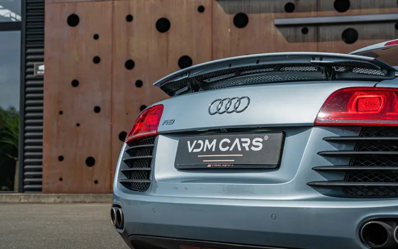 Audi R8 Coupe 4.2 FSI quattro * HANDSCHALTER * TITAN * B&amp;O - 145358