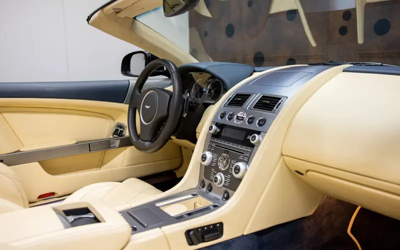 Aston Martin DB9 Volante 6.0 Touchtronic - 125534