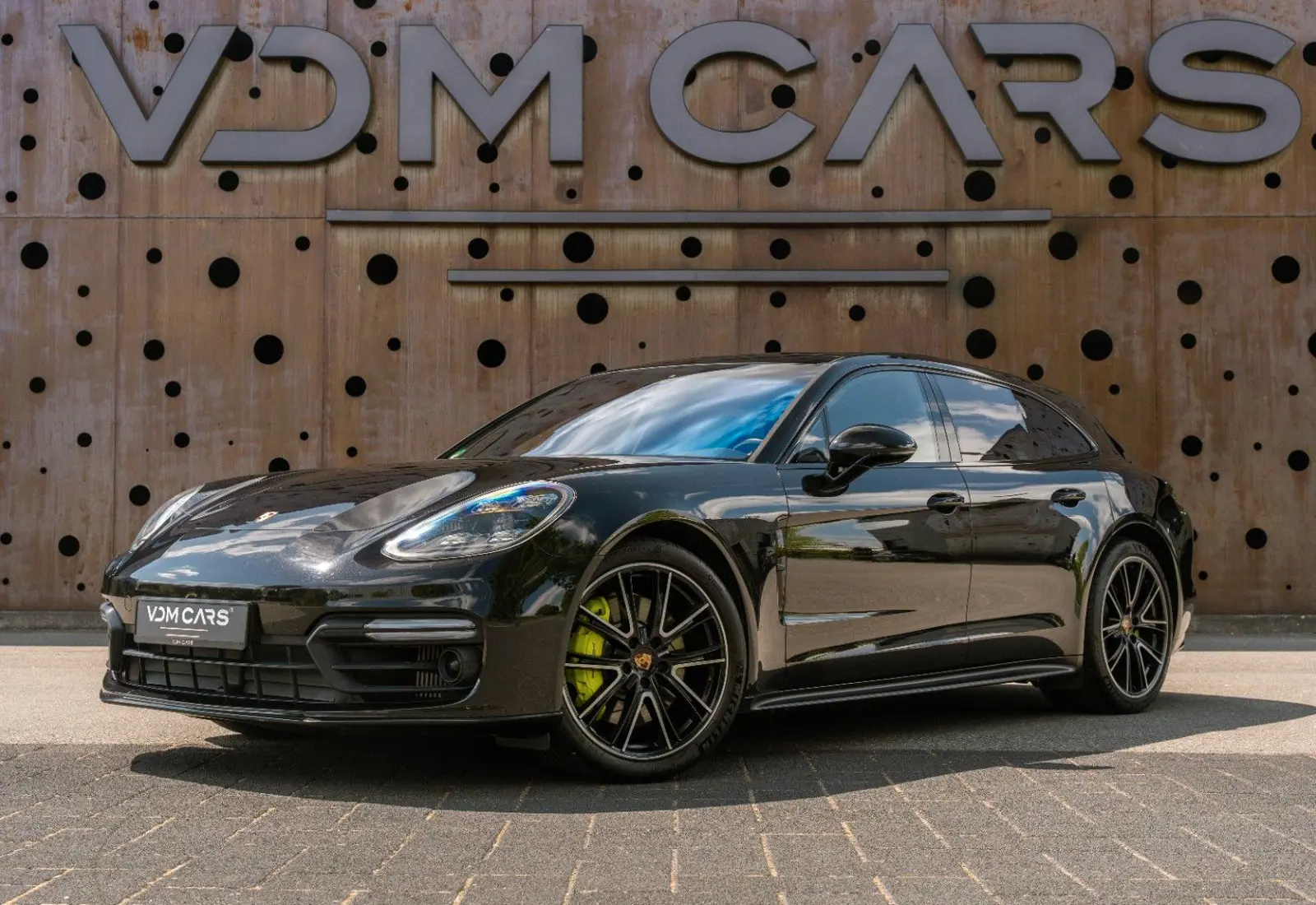 Porsche Panamera Sport Turismo 4 E-Hybrid * SPORTPAKET * CH - 150471