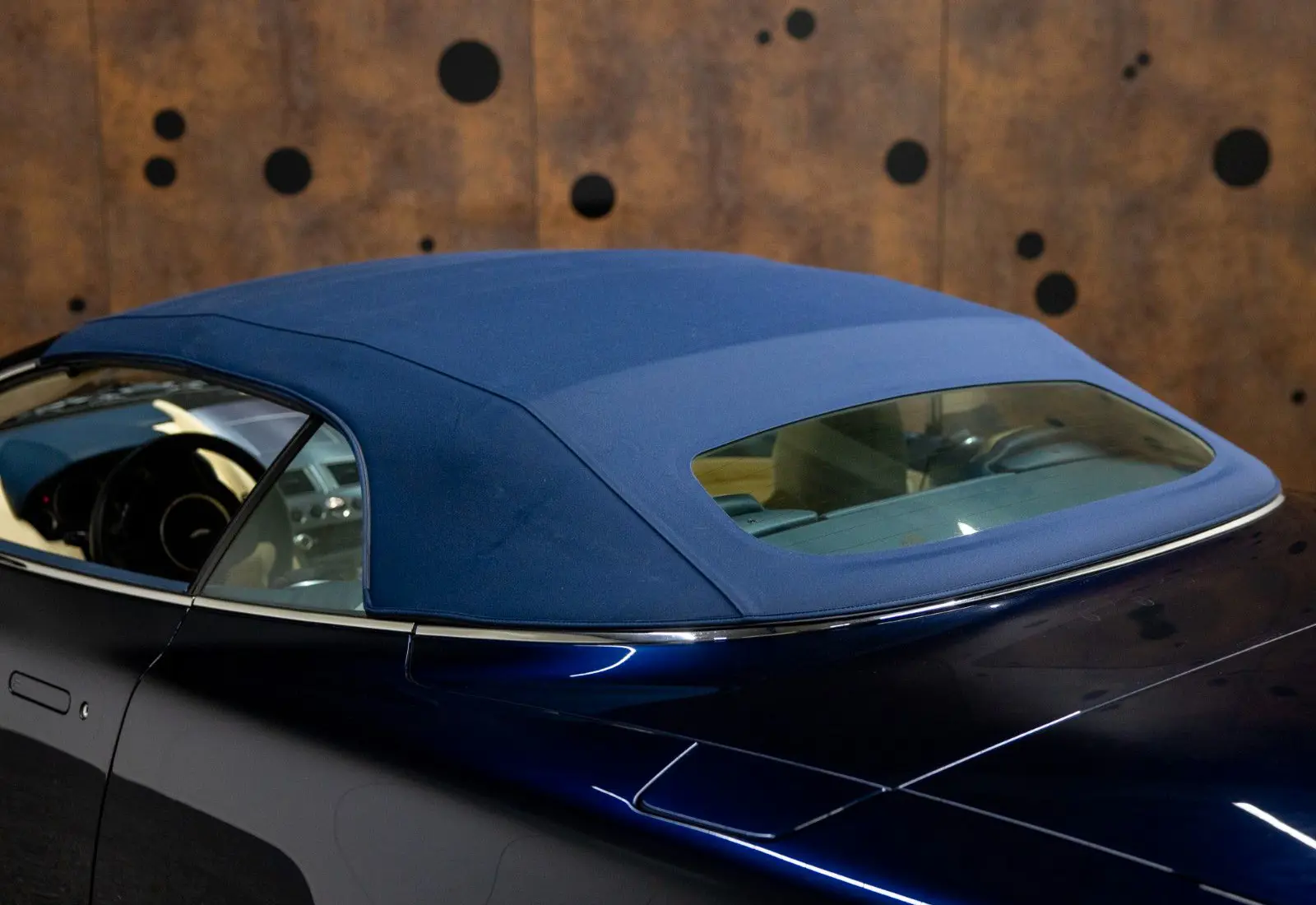 Aston Martin DB9 Volante 6.0 Touchtronic - 125528