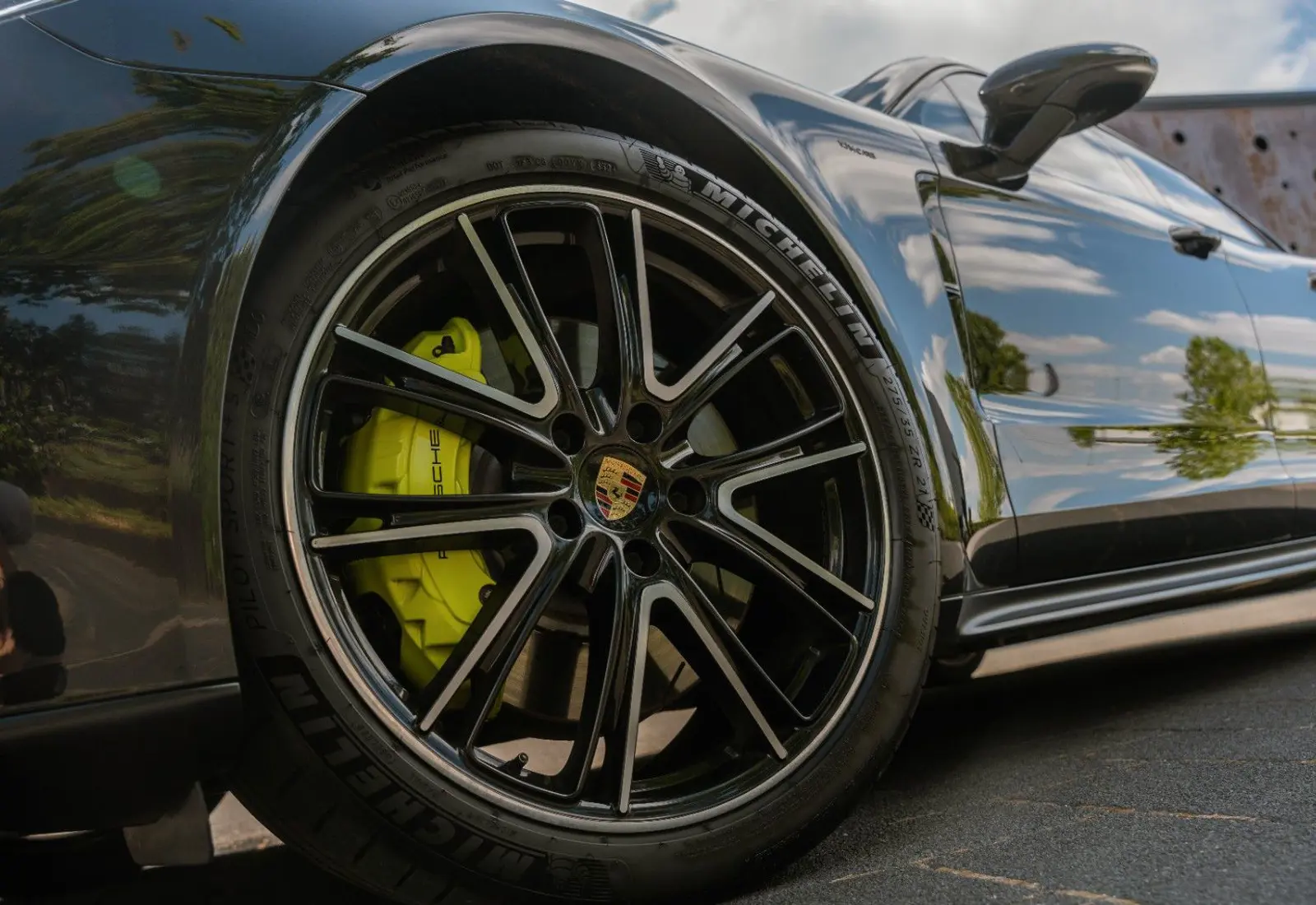 Porsche Panamera Sport Turismo 4 E-Hybrid * SPORTPAKET * CH - 150479