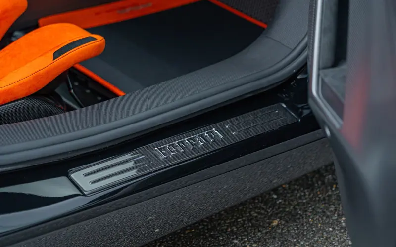 Ferrari 296 Speciale * STOCK * FULL CARBON * RACING LIV * LIFT *  - 136121