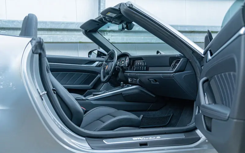 Porsche 911 Turbo S Cabriolet * AERO KIT * APPROVED 27 * PPF - 134147