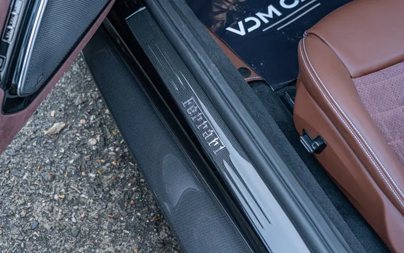 Ferrari Roma Spider * SPECIAL COLOR * VENT * VOLL * LP €345.000 - 144363