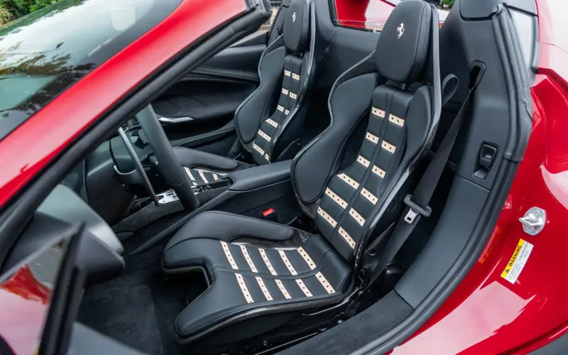 Ferrari 296 GTS * 1.HAND * ACC * CARPLAY * AFS * CONNECT * DAYTONA *  - 119173