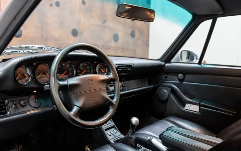 Porsche 993 Carrera 4S Coupé * Schaltgetriebe * Dach *  - 128079