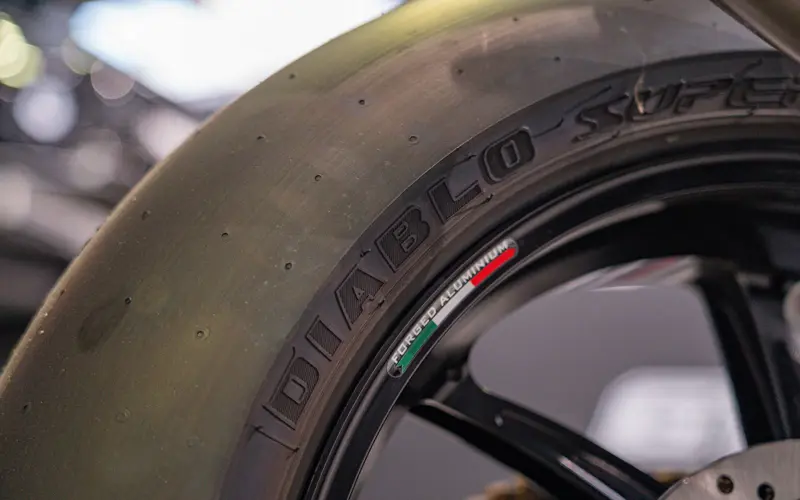 Yamaha R1 GYTR Pro 25th Anniversary Edition * 1 OF 25 * LI - 135612