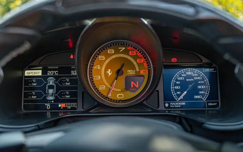 Ferrari Portofino * CARBON * AFS * MAGNERIDE * ELEC. SEATS * VENT - 146103