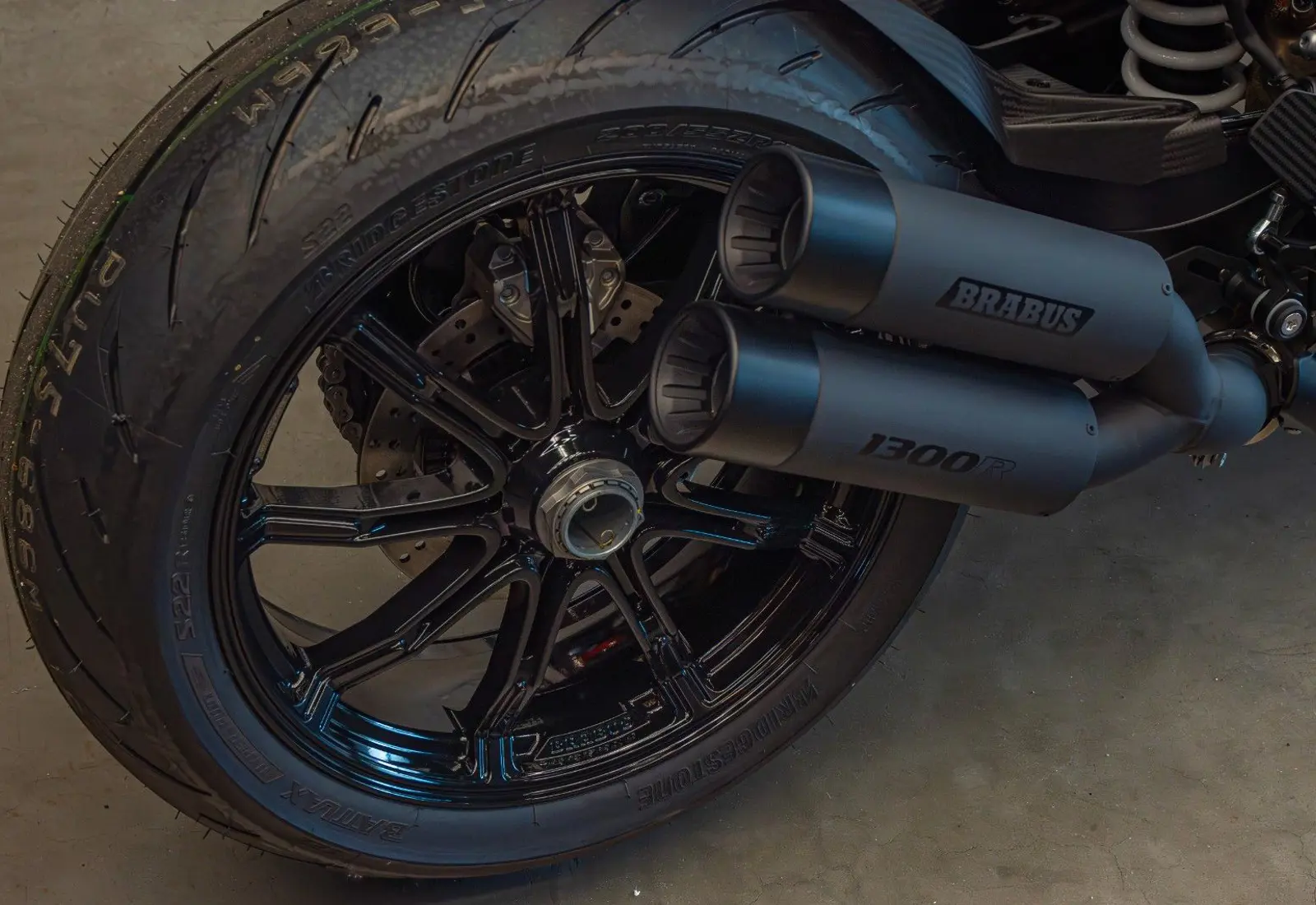 KTM BRABUS 1300R * MY23 * 1 OF 145 * LIMITED EDITION * NEW *  - 101947