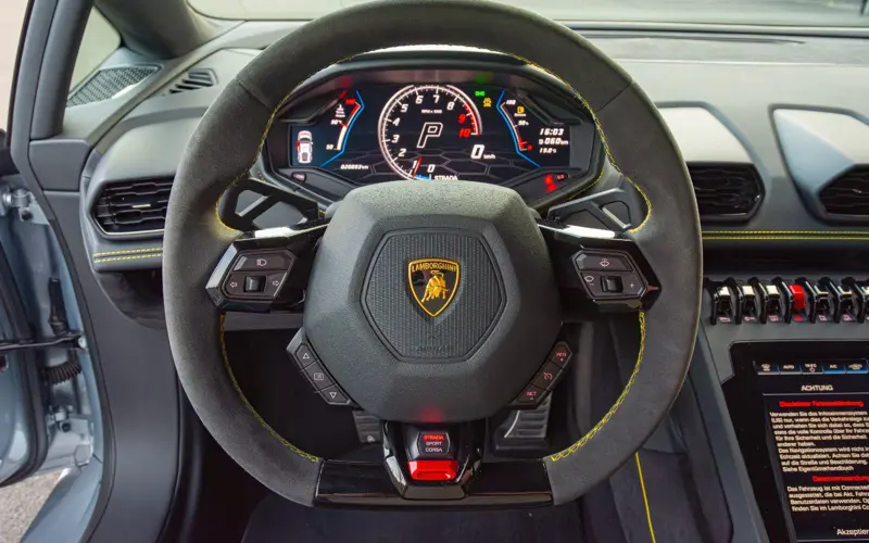 Lamborghini Huracán EVO AWD * LIFT * AD PERSONAM * NEW SERVICE - 124561