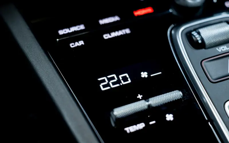 Porsche Cayenne S * BURMESTER * PANO * LUFTFEDERUNG * 360 *  - 147797