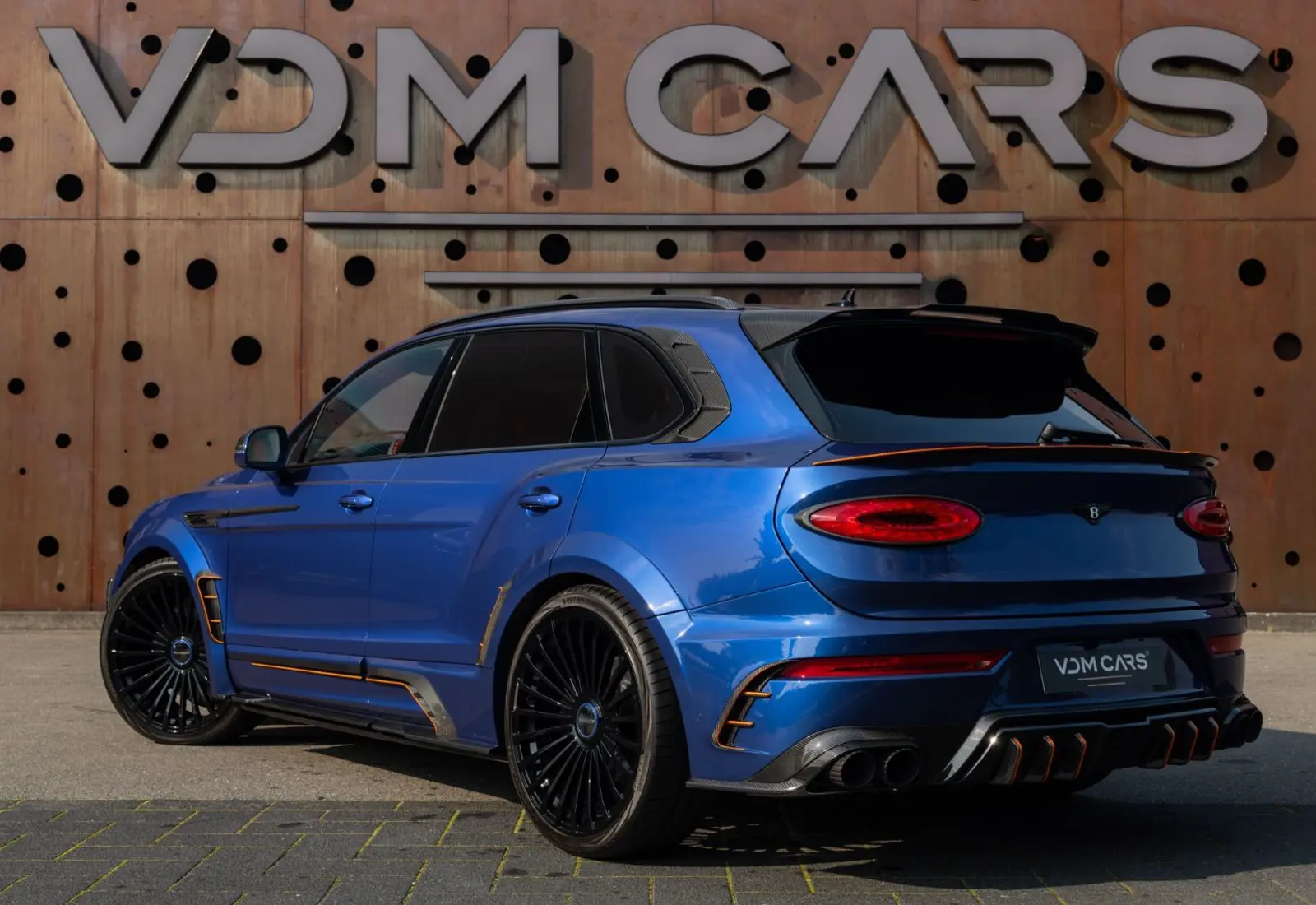 Bentley Bentayga V8 MANSORY * CARBON * CERAMIC BRAKES *  - 117775