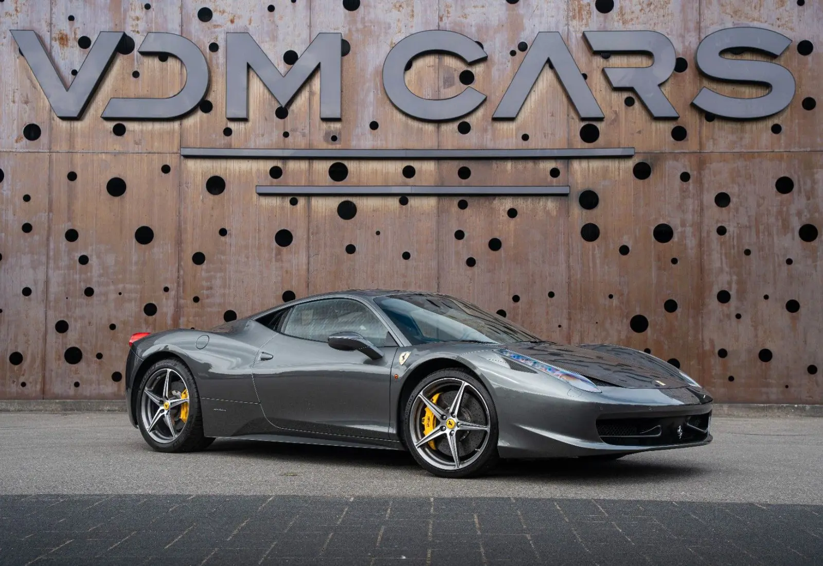 Ferrari 458 Italia * CARBON SEATS * LIFT * AFS * CAMERA * MWST *  - 153577