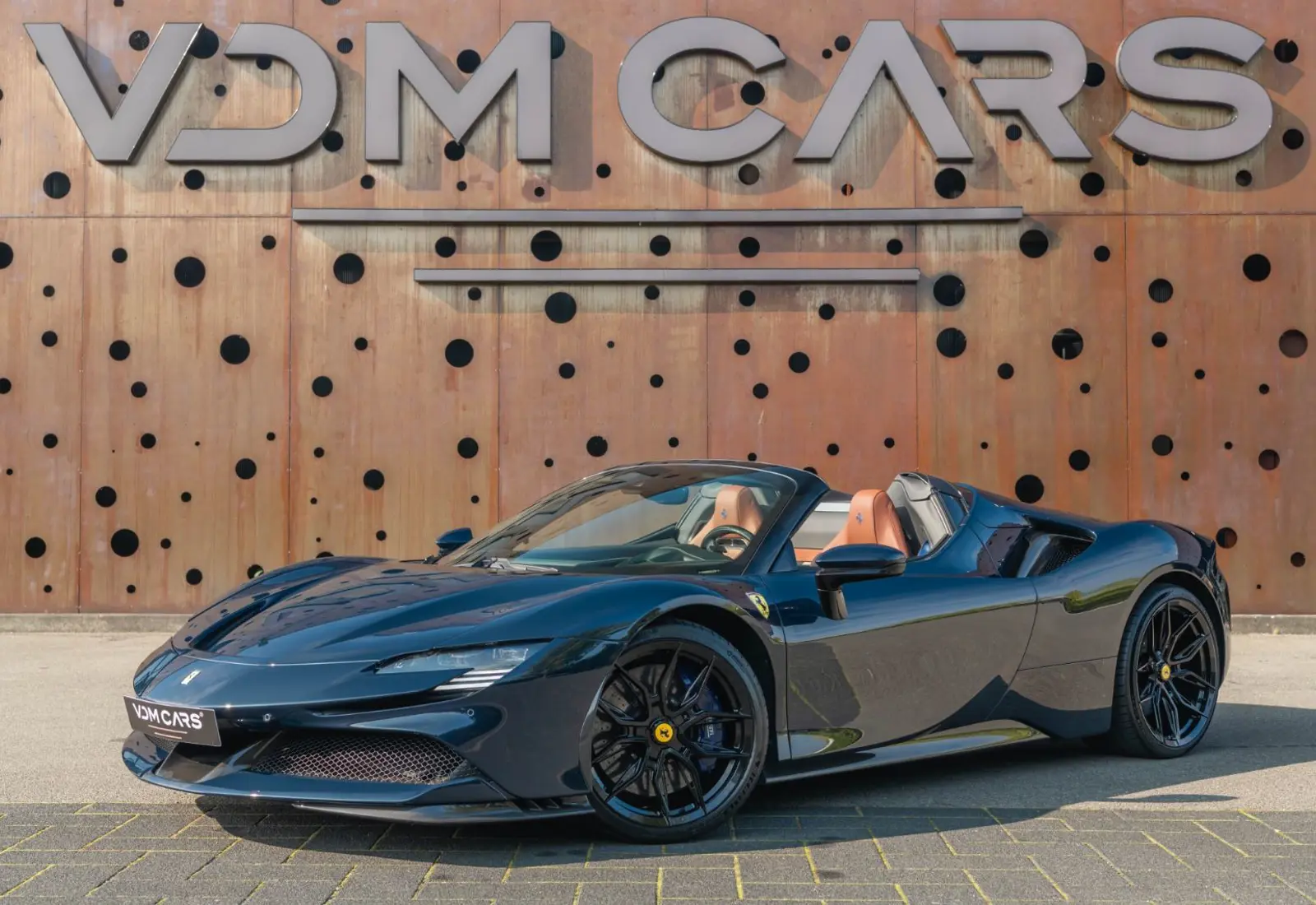 Ferrari SF90 Spider * CARBON(12x) * CARPLAY * LIFT * TWO-TONE *  - 120144