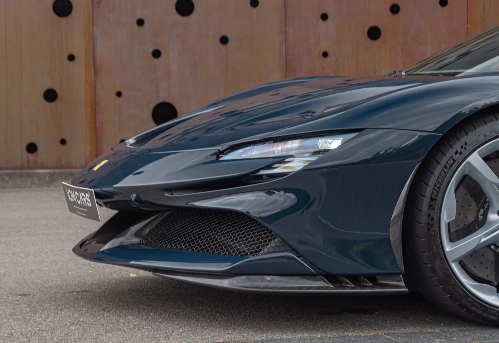 Ferrari SF90 Spider * CARBON(12x) * CARPLAY * LIFT * TWO-TONE *  - 124482