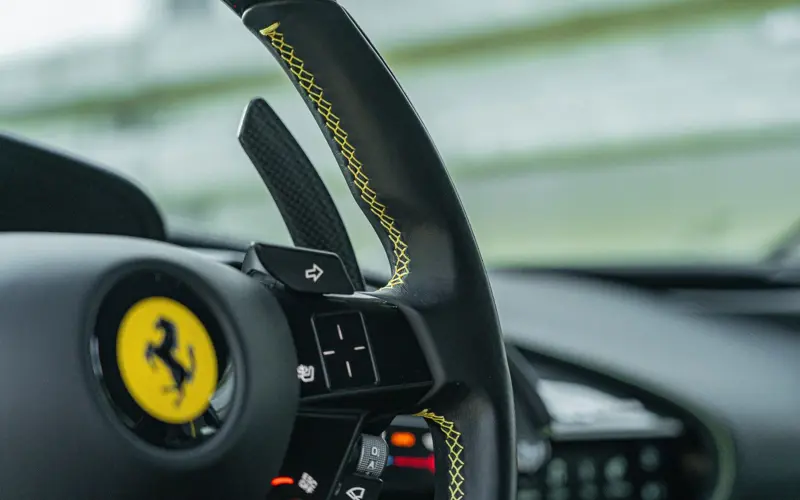 Ferrari SF90 Stradale * WARRANTY * GIALLOTRIPLO * CARBON * TAILO - 138937