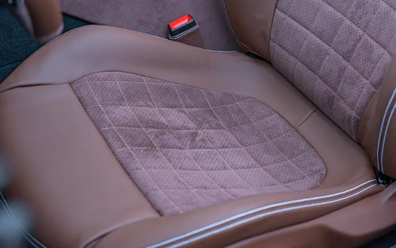 Ferrari Roma Spider * SPECIAL COLOR * VENT * VOLL * LP €345.000 - 144362