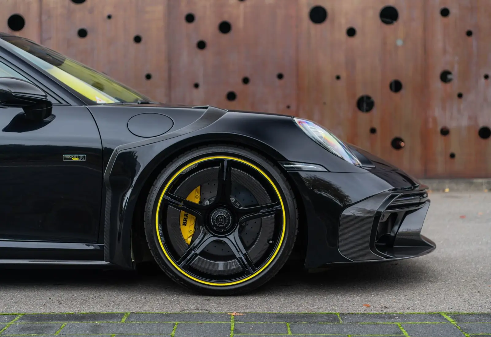 Porsche 911 BRABUS ROCKET R * 1 OF 25 * 900HP * CARBON * LIFT *  - 121451